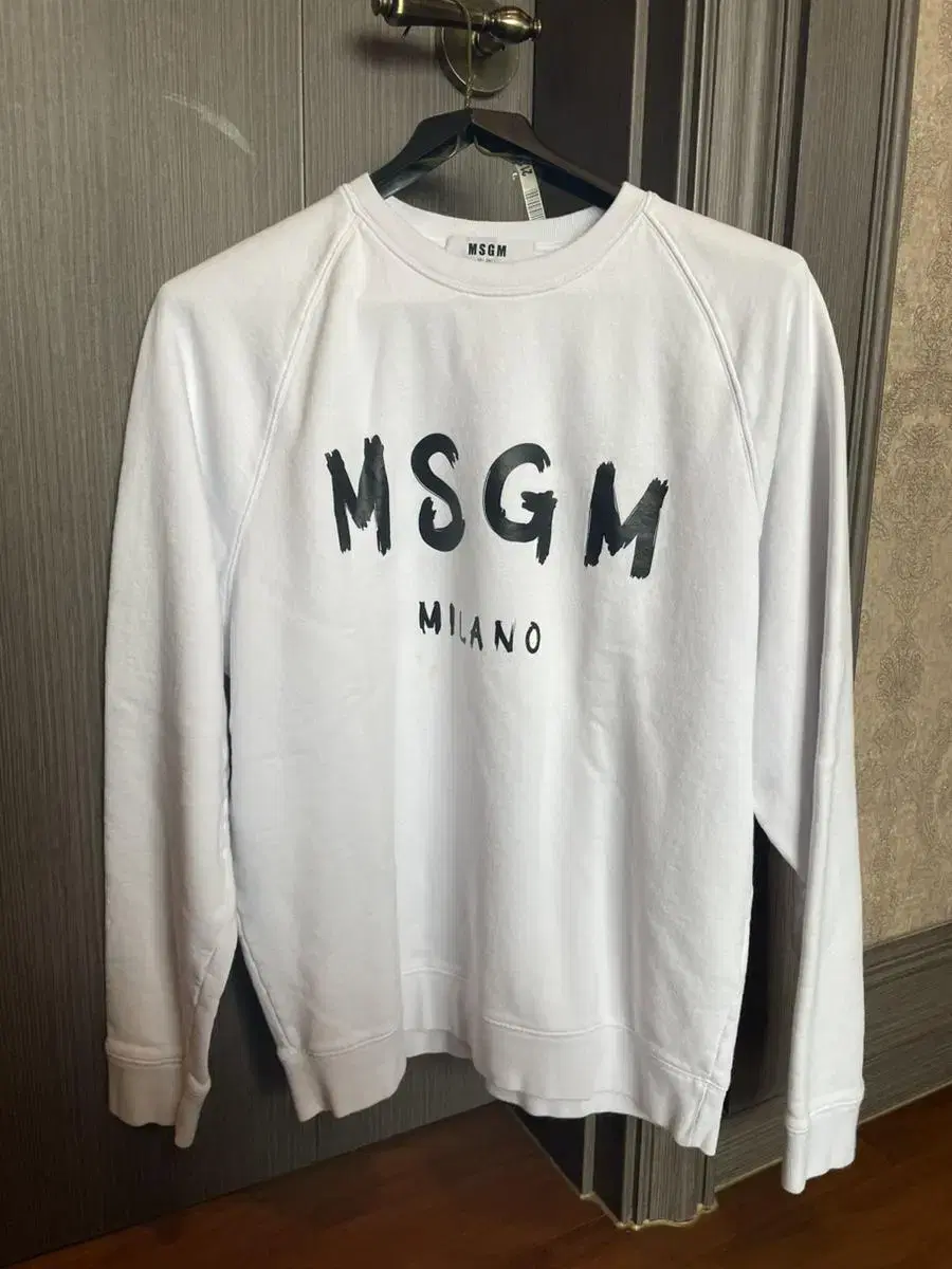 [정품] MSGM 남성명품맨투맨 XL사이즈 기모맨투맨